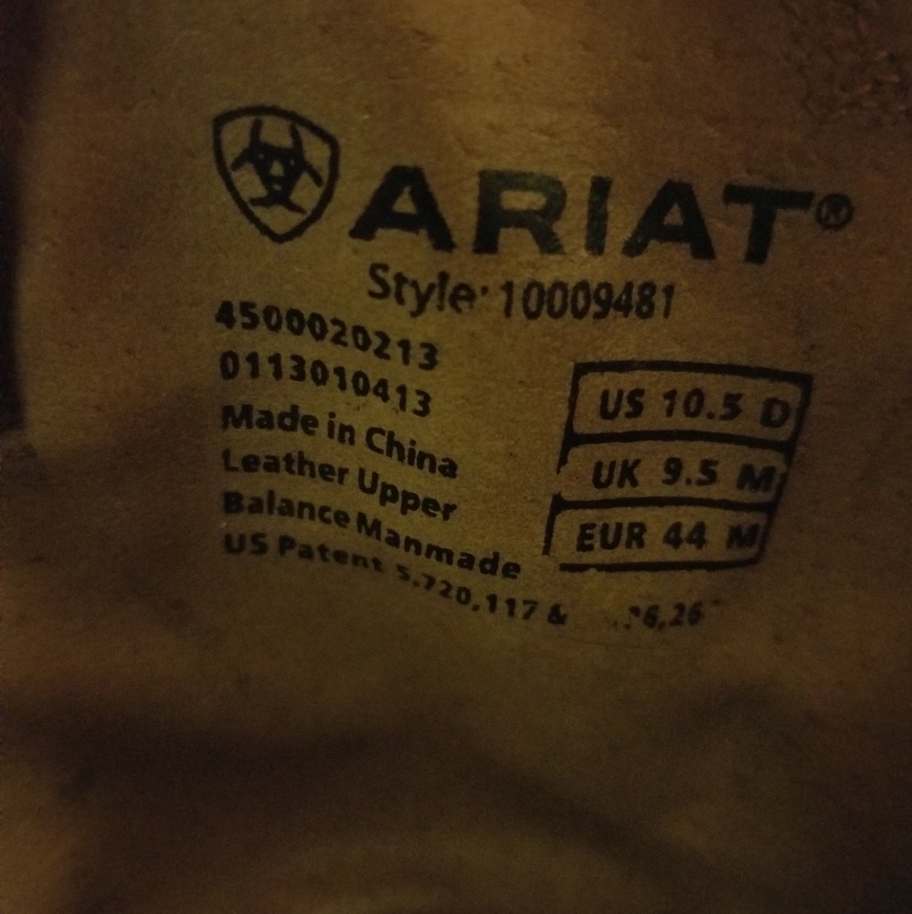 Ariat - Picture 3 of 5